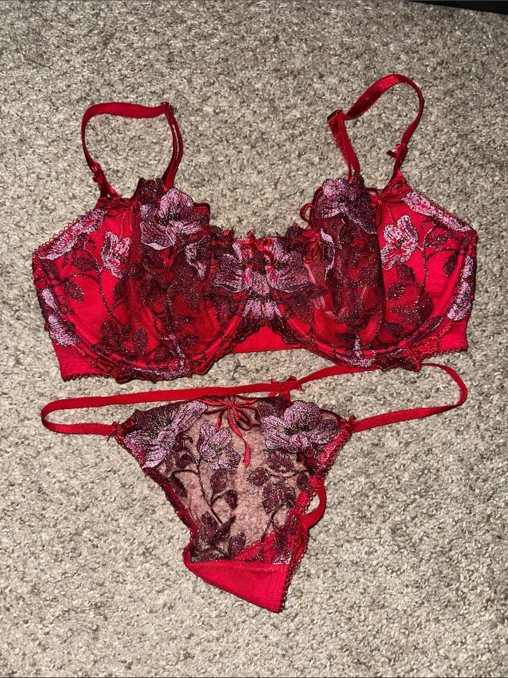 Red Floral Lace Underwire Bra & Thong Set